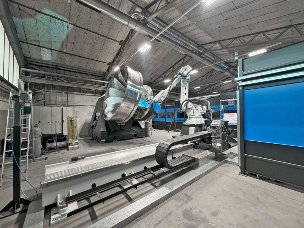 Global Hydro_pic_weldingrobot_francis_kulanak2