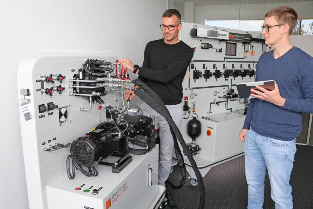 Dorninger HytronicsSchulungsaggregate (2)