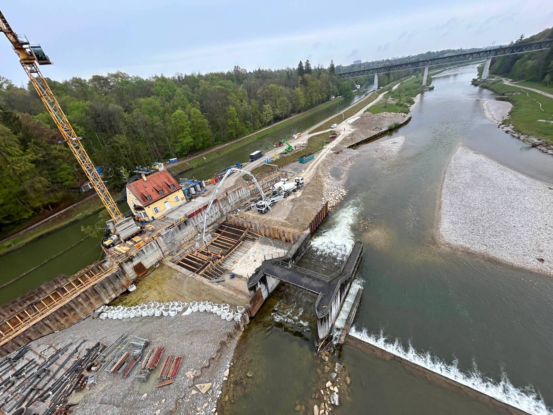 Großhesseloher Wehr