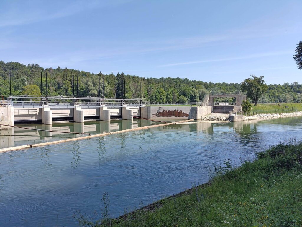 Großhesseloher Wehr