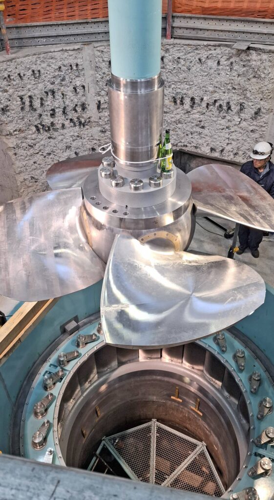 Kraftwerk Shirayama 03_Einbau_Kaplan