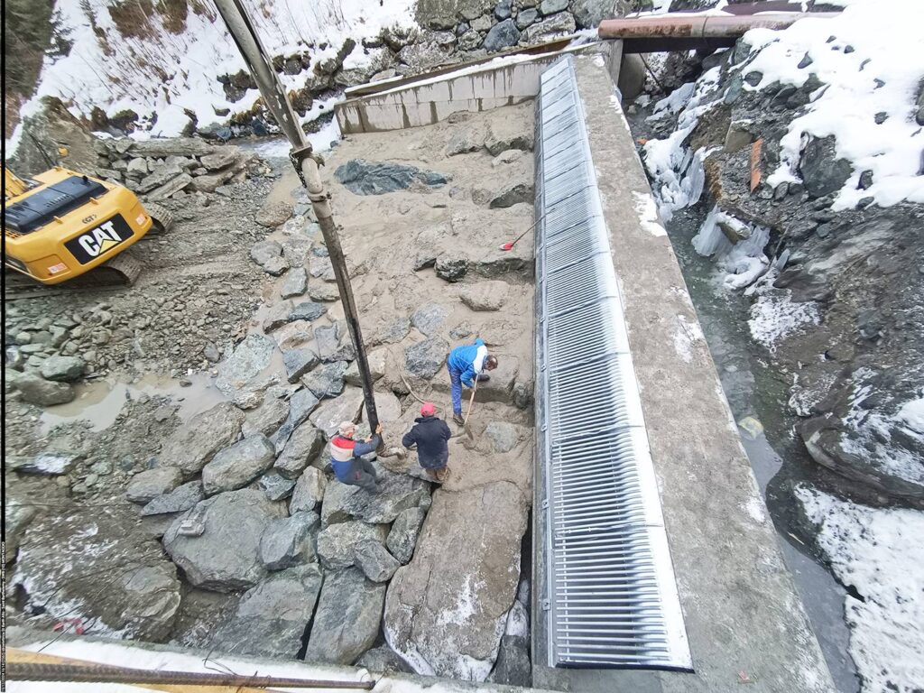 Kraftwerk St Barth Coanda 1 122 x 91 mm