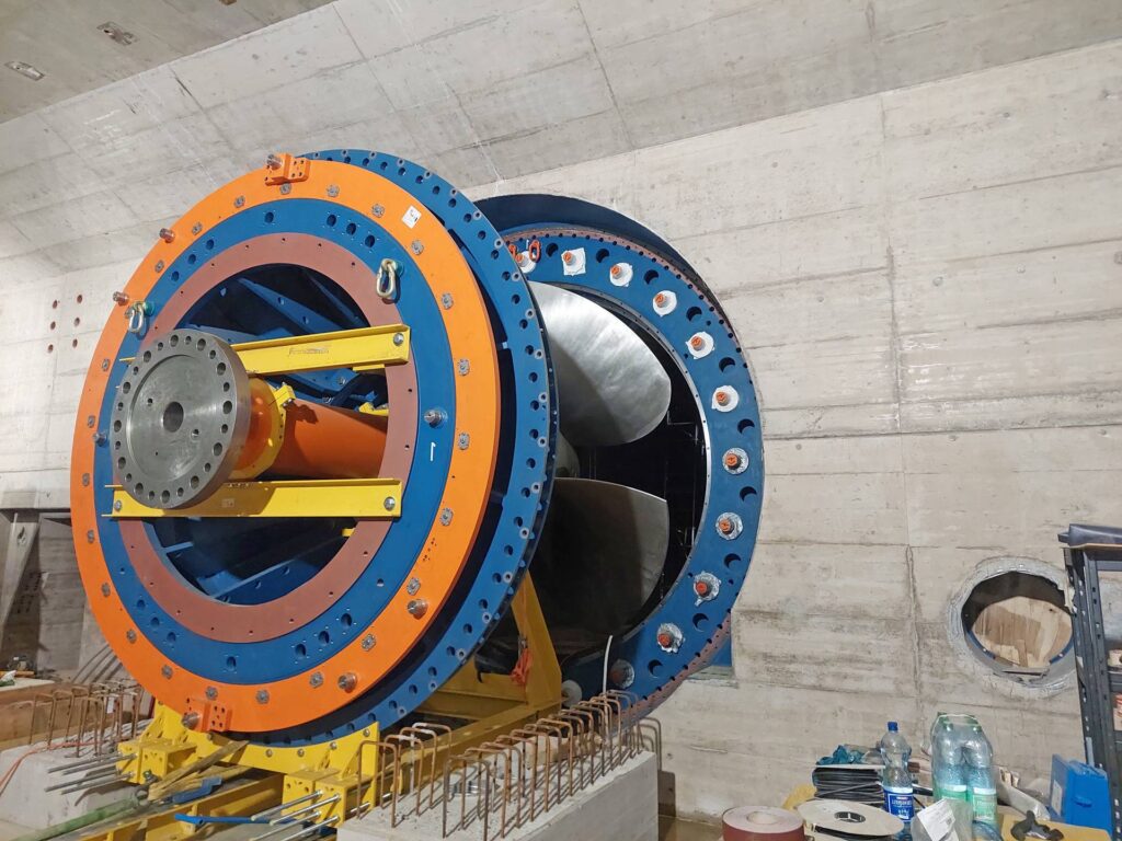 GlobalHydro_Kraftwerk Stegenwald_OnSite_Antriebsstrang