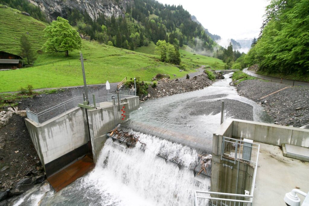 Kraftwerk Spiggebach Wehr Coanda Titelbild 1