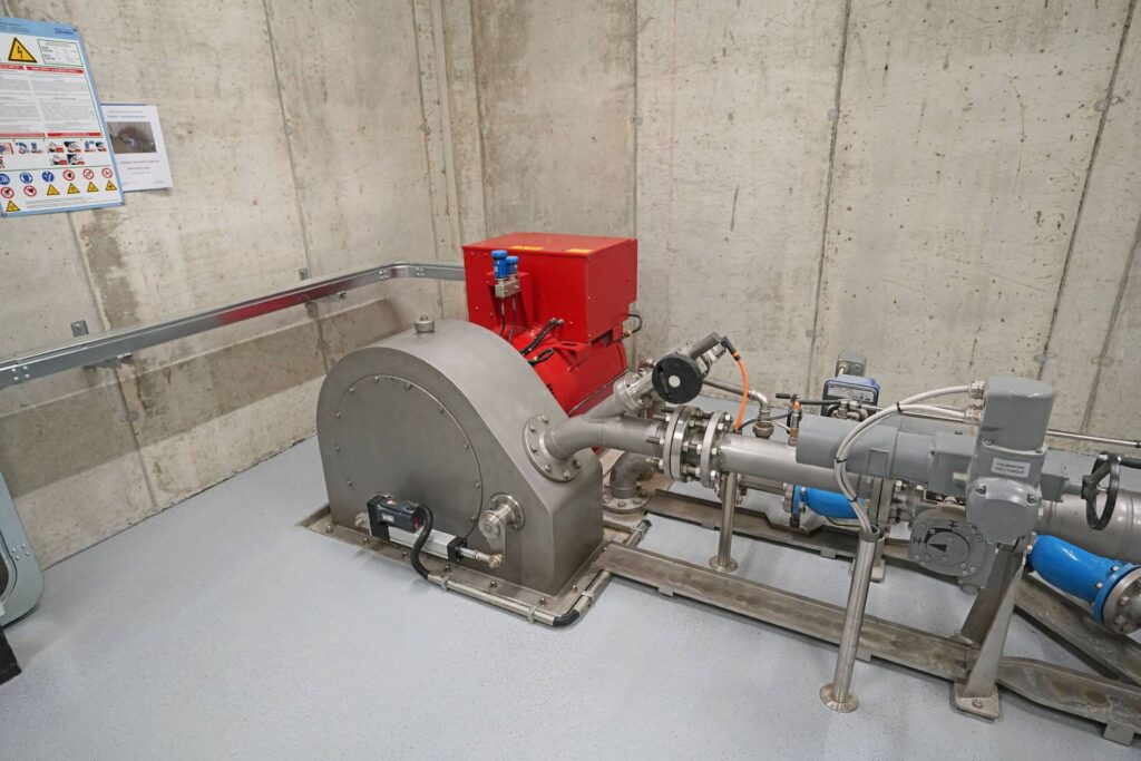 Kraftwerk_Kaskade_Schlandraun