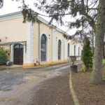 Das Kraftwerk am Fluss Hernád wurde 1903 in Betrieb genommen. historisches Kraftwerk Gibart, Hernad