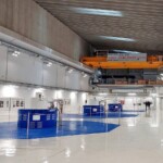 Blick in die Maschinenhalle bei der offiziellen Inbetriebnahme des Kraftwerks Ende September. KW Jettenbach-Töging Maschinenhalle