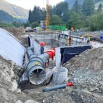 Stählerne Verteilrohrleitung für die Turbinen des Kraftwerks Kleinsölkbach. Kraftwerk Kleinsölkbach EInlaufrohre