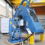 Die drei-düsige Peltonturbine bei der Werksmontage in St. Georgen, Österreich Wasserkraftwerk Dardha