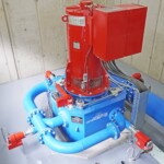 Die 4-düsige Peltonturbine der Marke Unterlercher mit 260 kW Ausbauleistung treibt einen Synchrongenerator vom Typ Hitzinger an – ein starkes Gespann. Kraftwerk Hochfeldbach