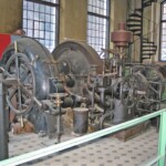 Die ursprüngliche maschinelle Ausrüstung des Kraftwerks aus 1907/1908 bestand aus drei Francis-Turbinen. Sie wurden bis 1977 betrieben. Kraftwerk Waidisch