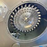 Nicht nur das Peltonlaufrad, sondern die gesamte Turbine mit allen wasserberührten
Teilen wurde von der Firma Sora voll trinkwassertauglich ausgeführt. Trinkwasserkraftwerk Rauris